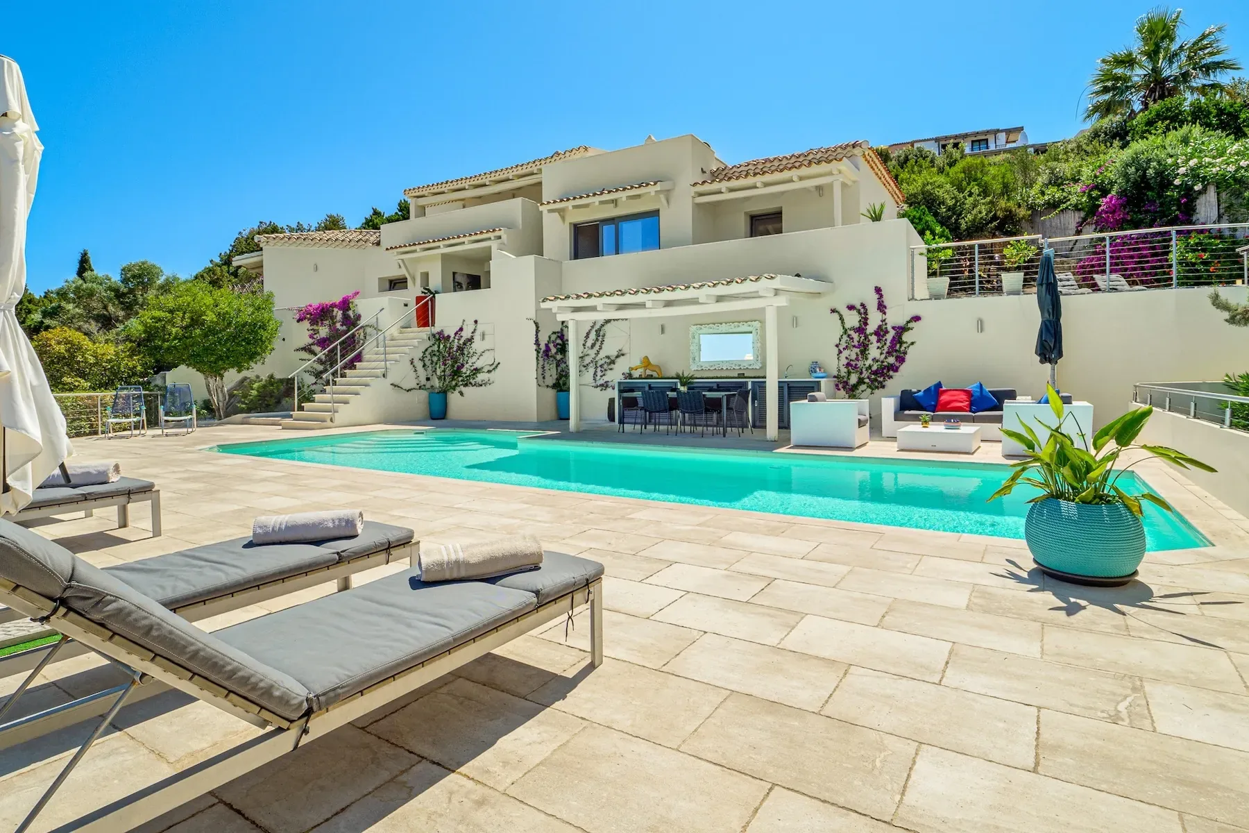 Capo Ferro House