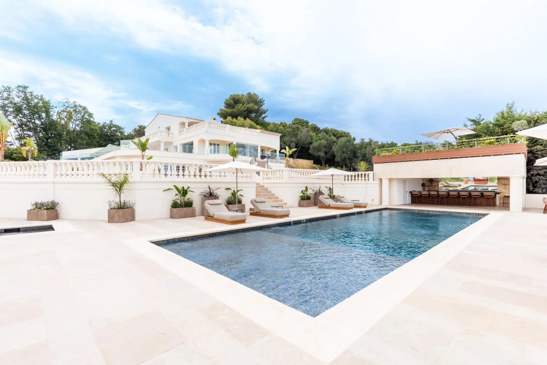 The Mougins Belvedere